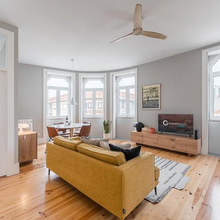 פורטו Guestready - Colorful Apt Near Agosto Station מראה חיצוני תמונה